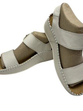 NEW PIKOLINOS Women's Marina Sandals – White, Size 7.5 (W1C-0709)